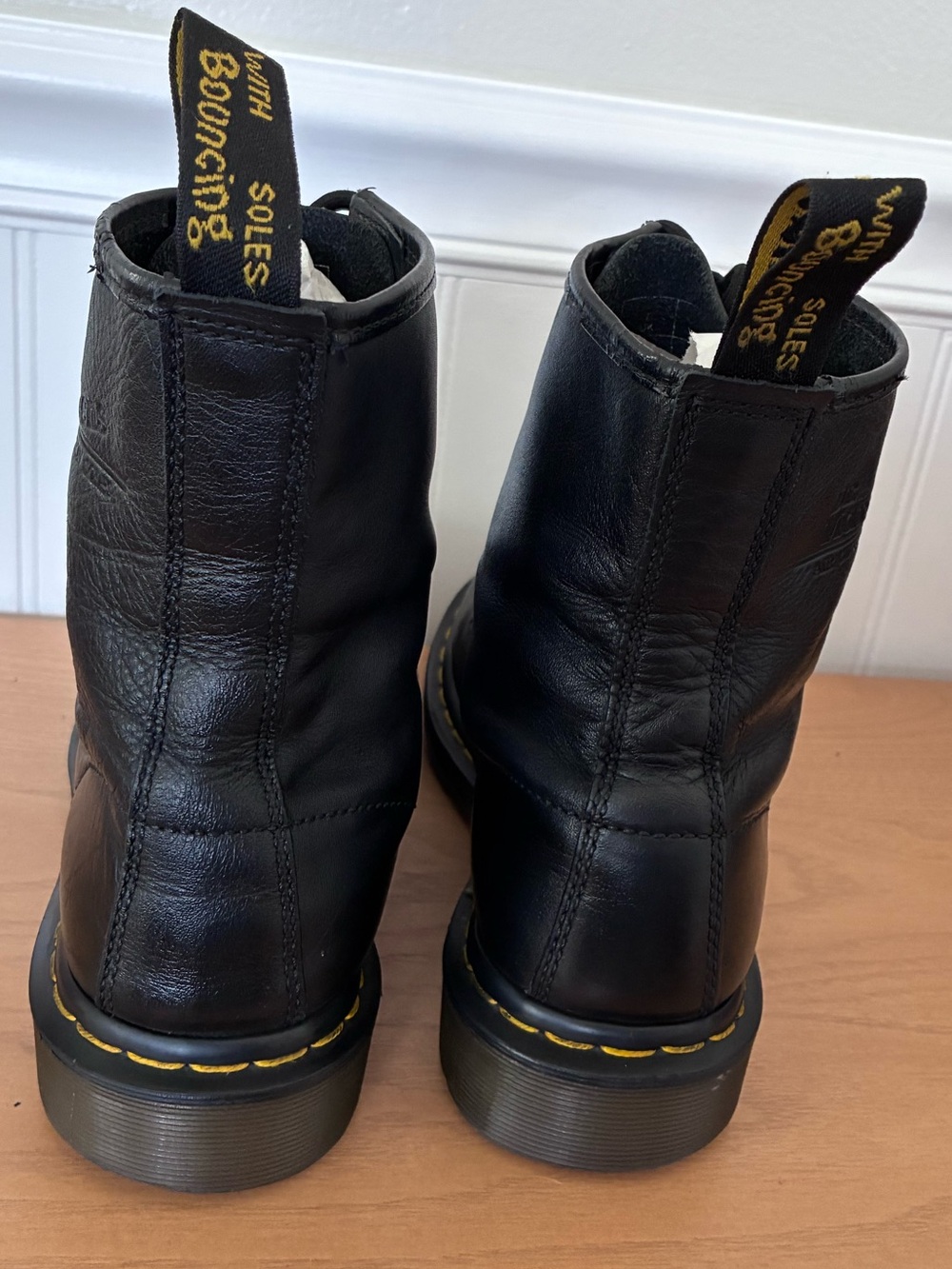 Dr. Martens 1460 Pascal Virginia boots in black Women’s Size 9 - Picture 5 of 9